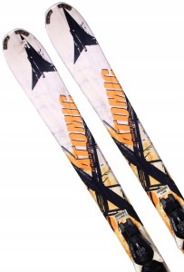 Narty Atomic NOMAD WHITE OUT 157 cm + WIĄZANIA